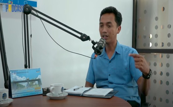 Video BINCANG TENTANG PETANI MILLENIAL, PRECISION FARMING, DAN HIDROPONIK !! - Kajur Agroteknologi UBB
