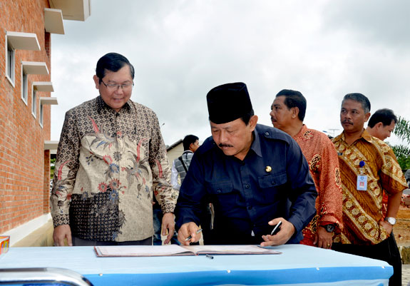 Gubernur Provinsi Kepulauan Bangka Belitung, Ir.H.Eko Maulana Ali S, M.Sc.
