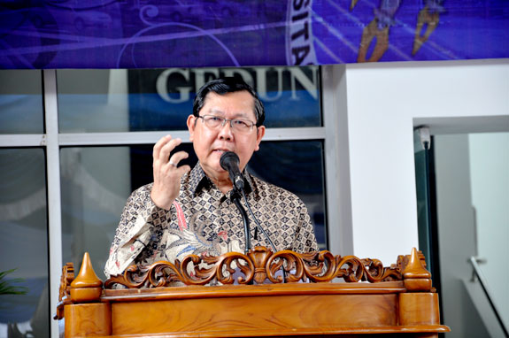 Sambutan dari Rektor UBB
